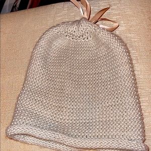 H&M sparkly winter hat🤍